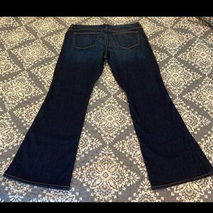 Women’s Gap Jeans